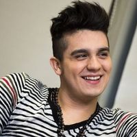 Um Beijo Um Beijo